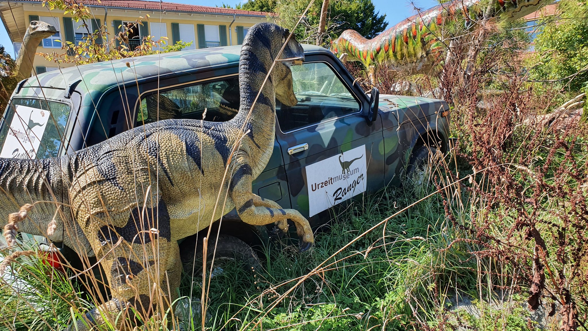 Dinosaurier im Vilstal: Besuch im Urzeitmuseum Taufkirchen