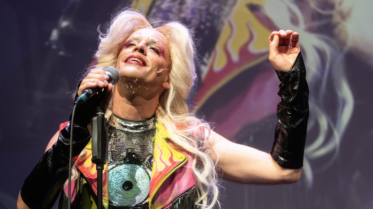 Zorniger Zipfel: "Hedwig and the Angry Inch" am Theater Augsburg