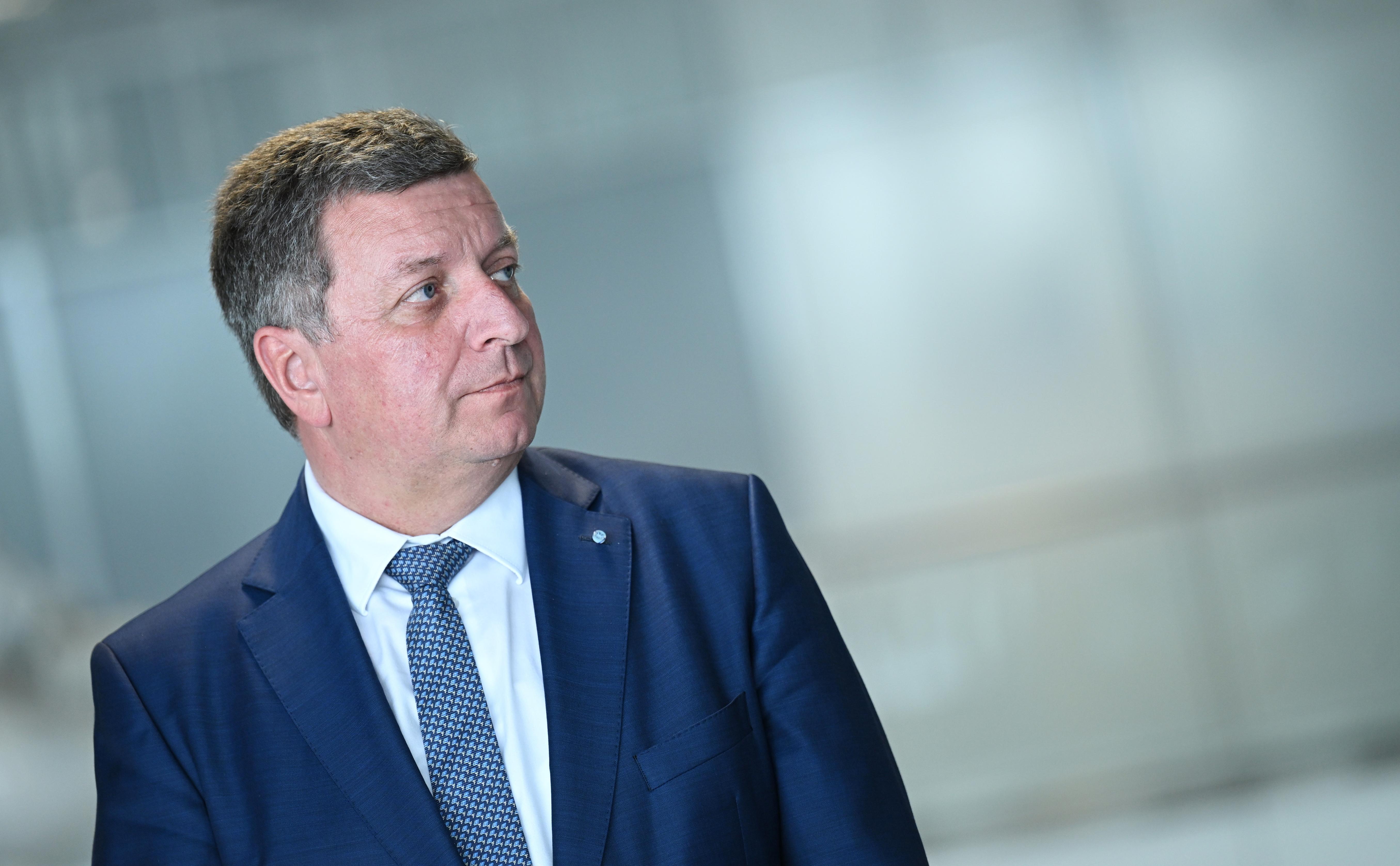 Bayerns Verkehrsminister Christian Bernreiter (CSU)