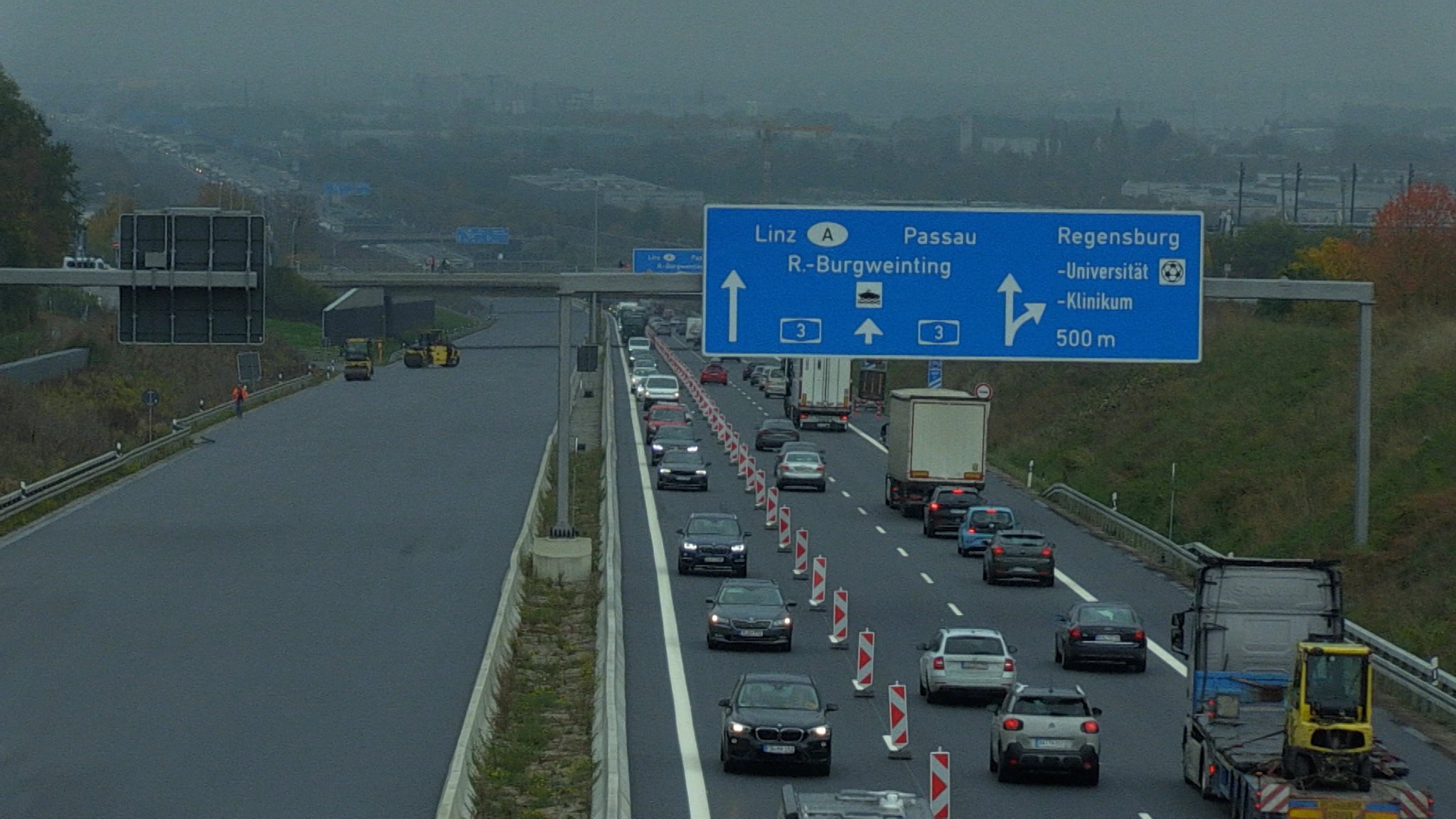 Die Arbeiten auf der A3 am Kreuz Regensburg und der Anschlussstelle Rosenhof werden an diesem Wochenende voraussichtlich abgeschlossen.