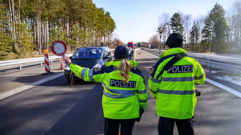 Symbolbild: Grenzkontrollen | Bild: BR Symbolbild: Grenzkontrollen