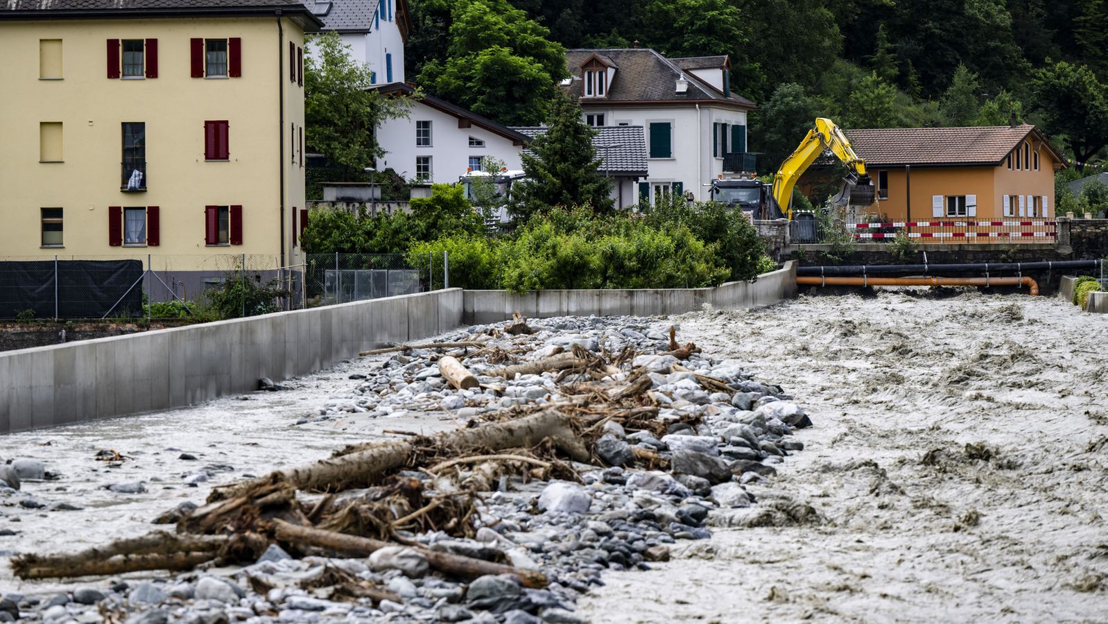 After the storms in Switzerland: three people are still missing