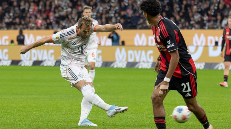 Harry Kane trifft in Frankfurt zum vorentscheidenden 2:0 | Bild: picture-alliance/dpa Harry Kane trifft in Frankfurt zum vorentscheidenden 2:0