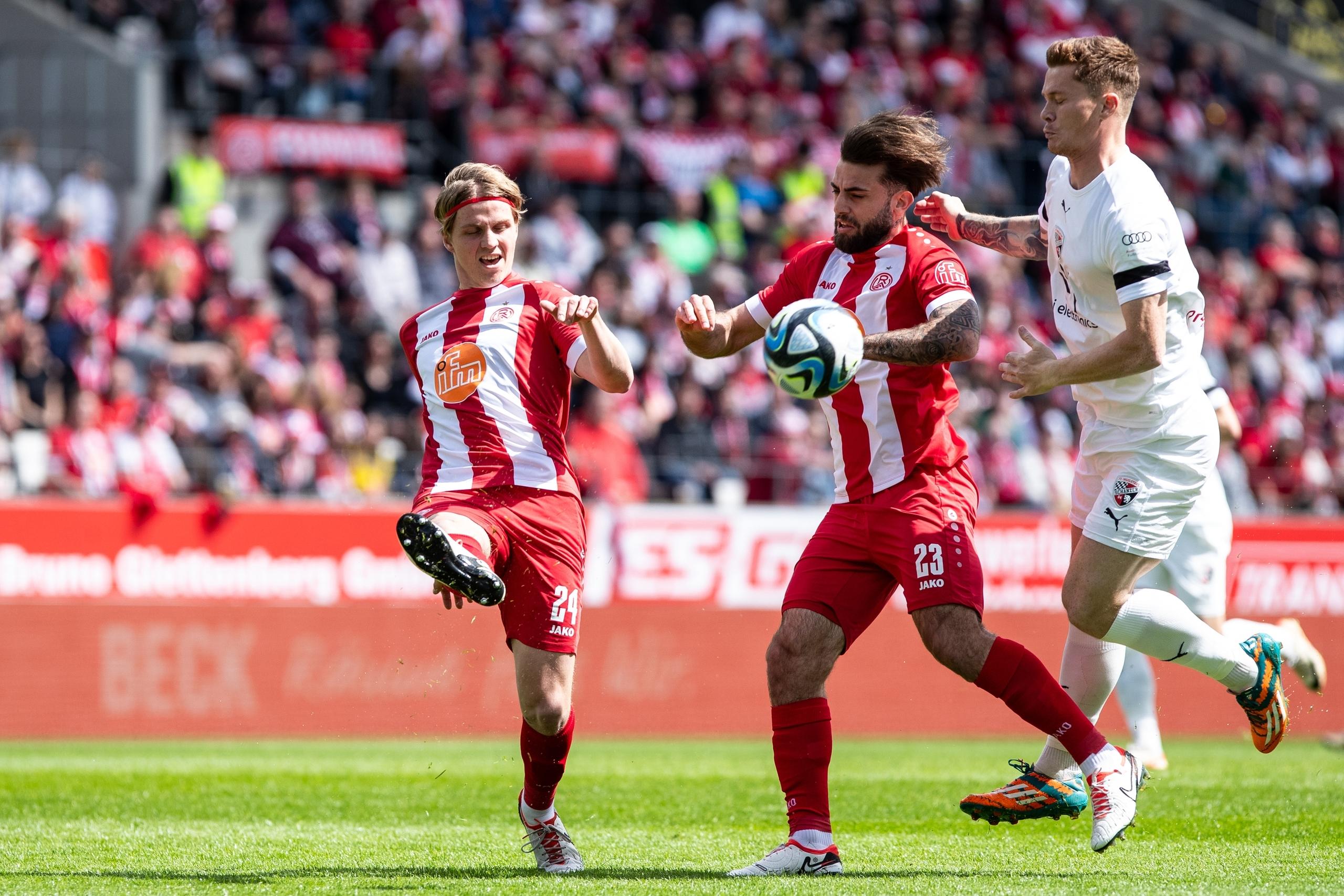Spielszene RW Essen - FC Ingolstadt 04