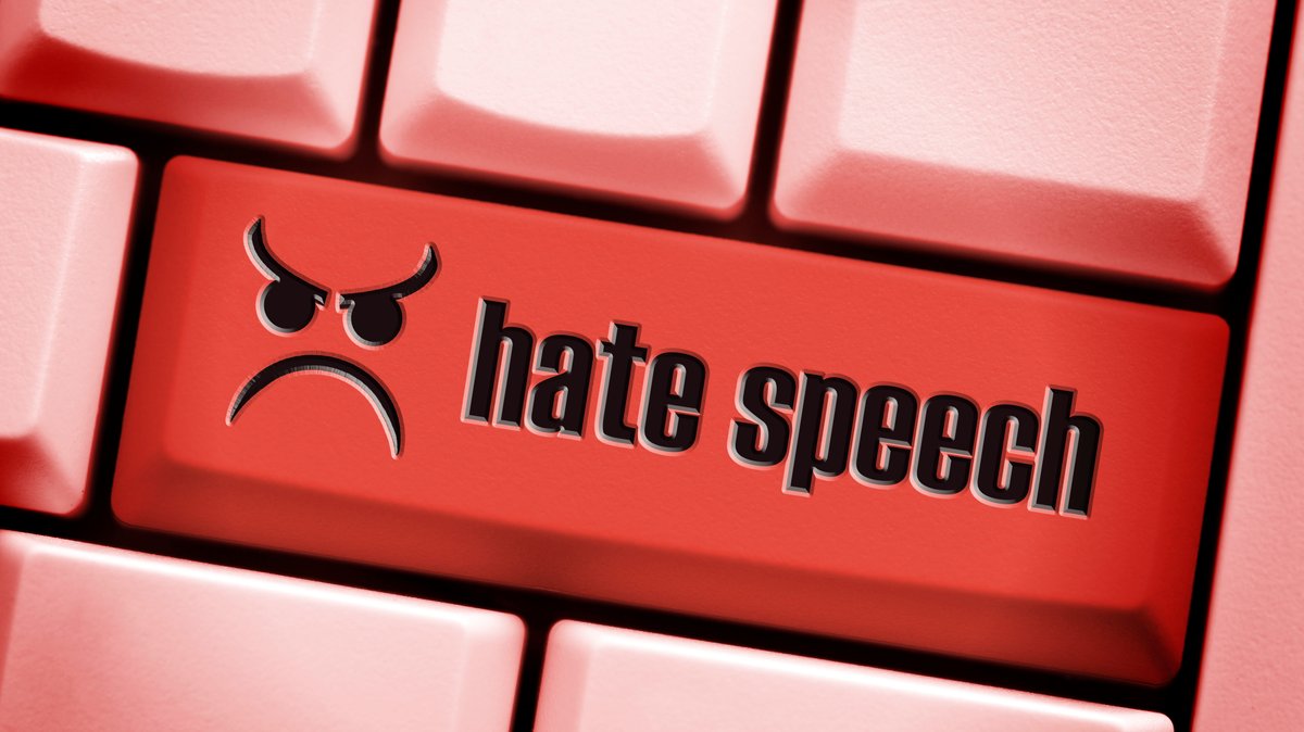 Razzia in Bayern gegen Hasskriminalität im Netz