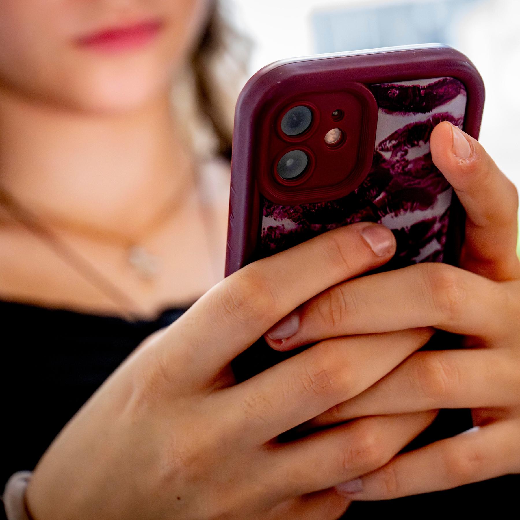 Dopamin im Sekundentakt - Schaden Social Media dem Gehirn von Jugendlichen?