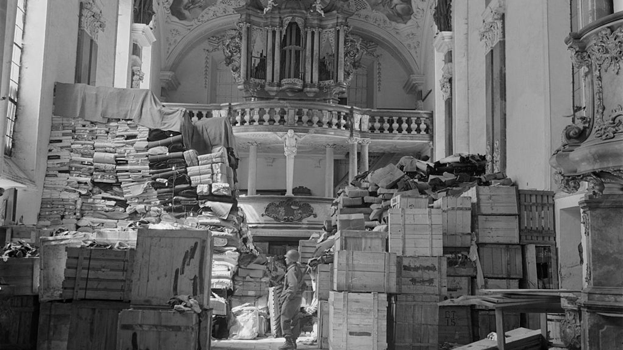 Beutekunst in der Schlosskirche Ellingen