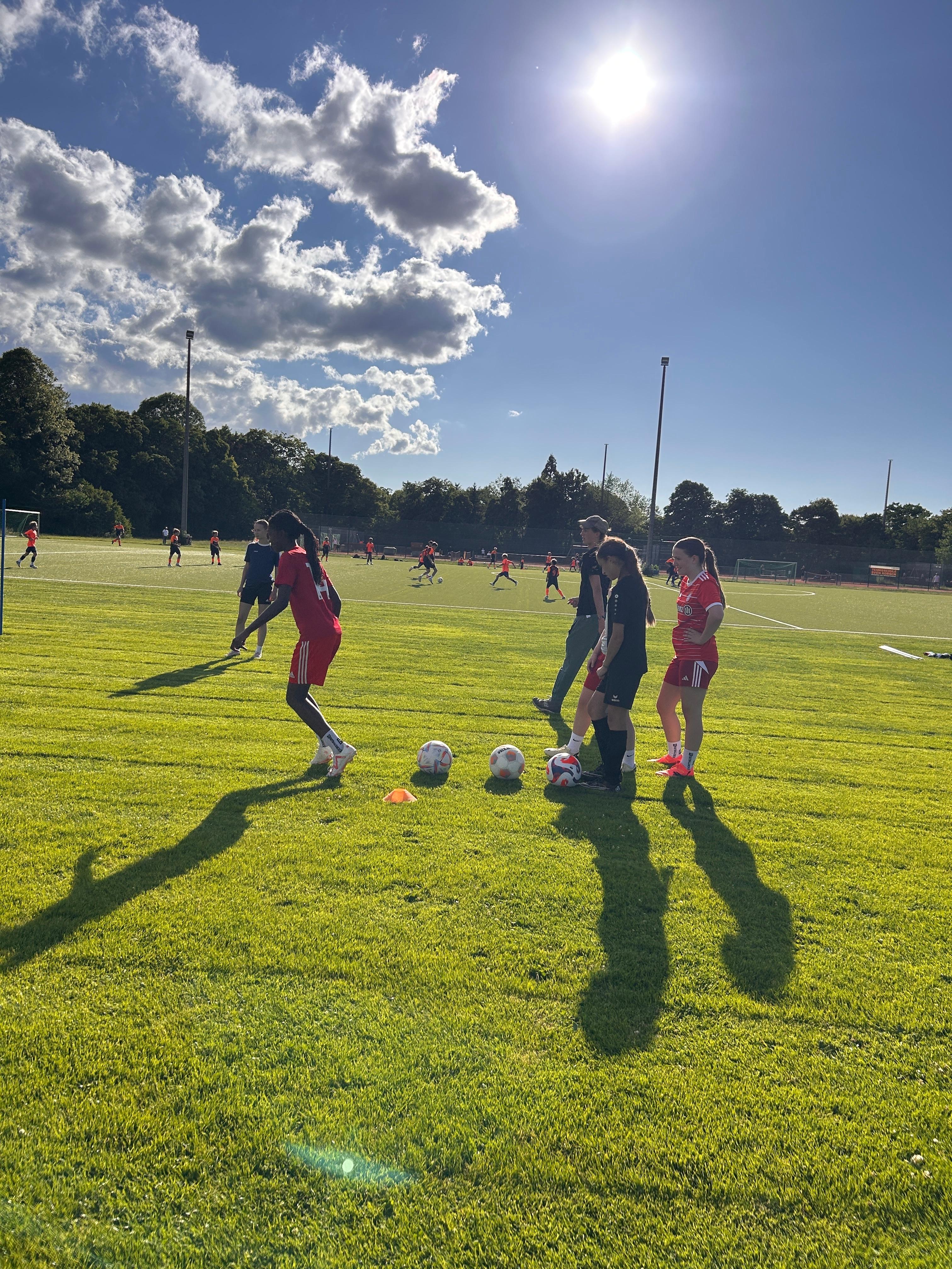 In München trainieren die U17-Juniorinnen der SG Amicitia/Post SV
