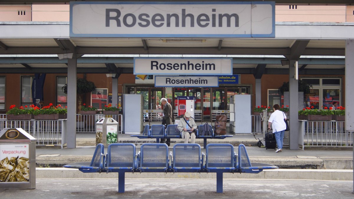 Archivbild: Bahnhof in Rosenheim