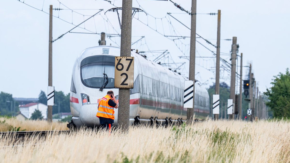 Mann attackiert Passagiere in ICE: Was wir bisher wissen