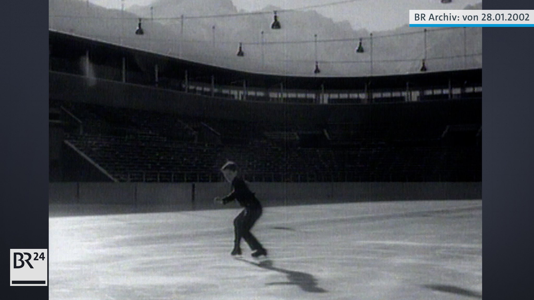 Hans-Jürgen Bäumler beim Training, alleine auf der Eisfläche