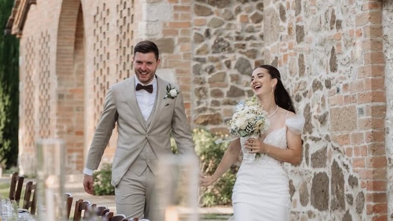 Lukas Dotzler und Sara Däbritz | Bild: @francescavecchi.ph Lukas Dotzler und Sara Däbritz