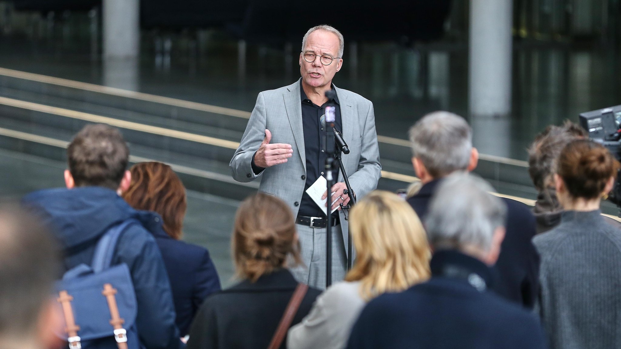 Jahresauftaktklausur der SPD-Bundestagsfraktion: Matthias Miersch, SPD, gibt ein Pressestatement | Bild: picture alliance / dts-Agentur | - Jahresauftaktklausur der SPD-Bundestagsfraktion: Matthias Miersch, SPD, gibt ein Pressestatement