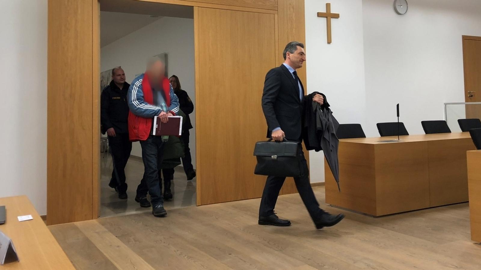 Sie sucht ihn deggendorf