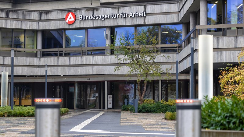 Die Bundesagentur für Arbeit in Nürnberg | Bild: picture alliance / Eibner-Pressefoto | Eibner-Pressefoto/Ardan Fuessman Die Bundesagentur für Arbeit in Nürnberg