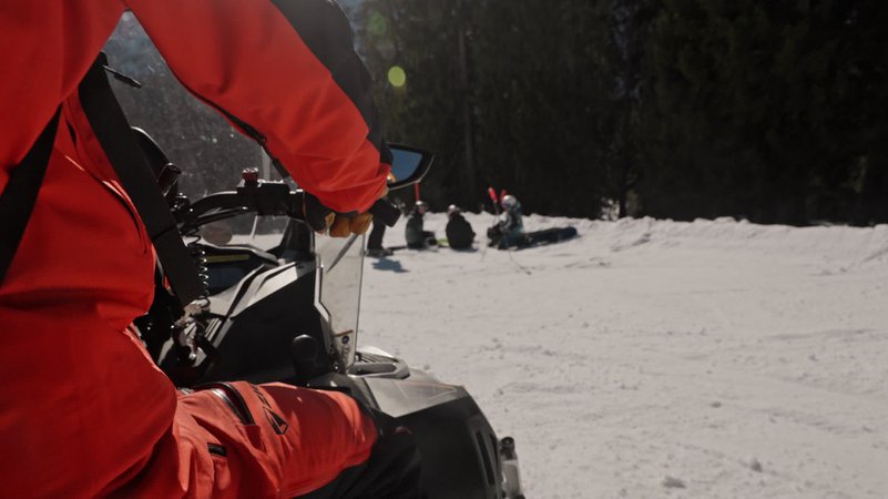 In Oberbayern gibt es jetzt eine Pistenpolizei auf Probe. | Bild: BR In Oberbayern gibt es jetzt eine Pistenpolizei auf Probe.