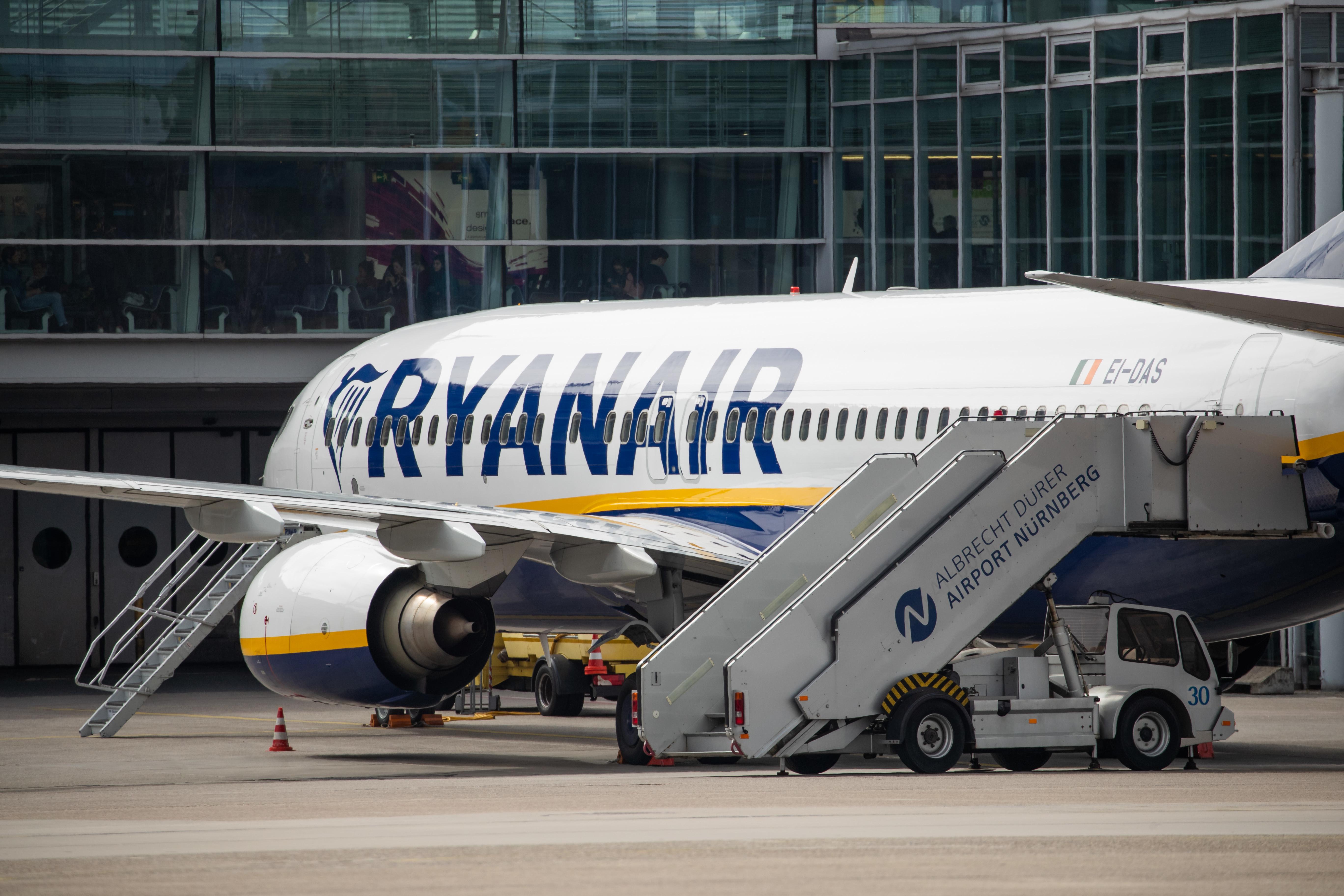 Ryanair Schliesst Basis In Nurnberg Br24