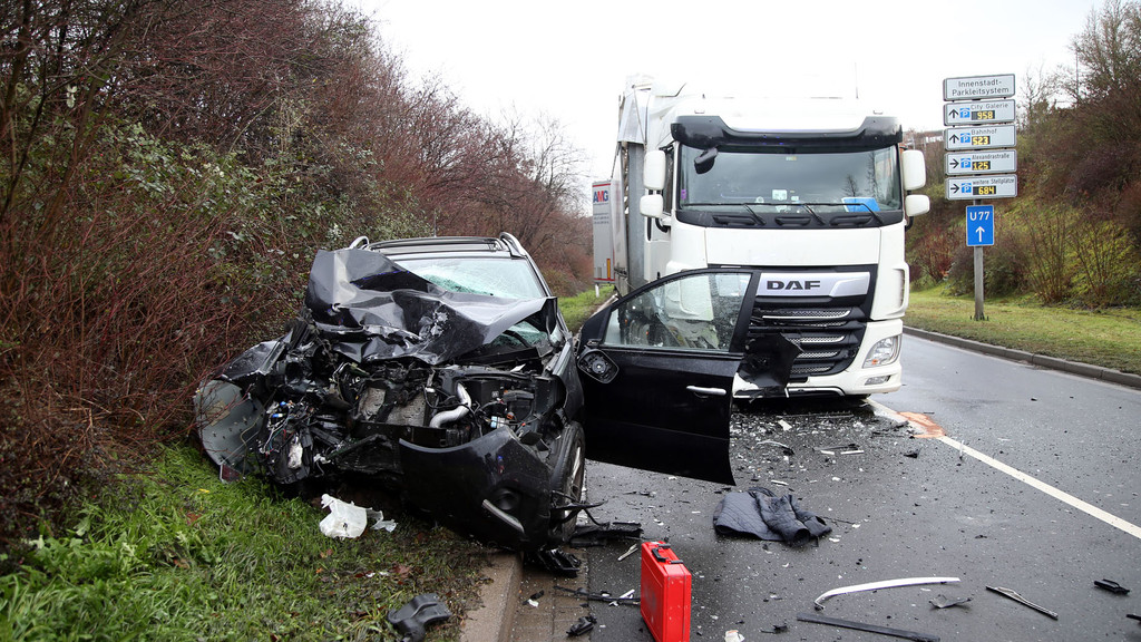 Tödlicher Verkehrsunfall am Südring in Aschaffenburg