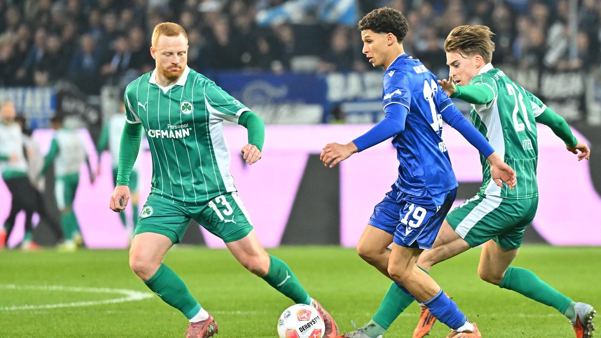 Kalte Dusche und späte Nackenschläge: Fürth verliert beim KSC