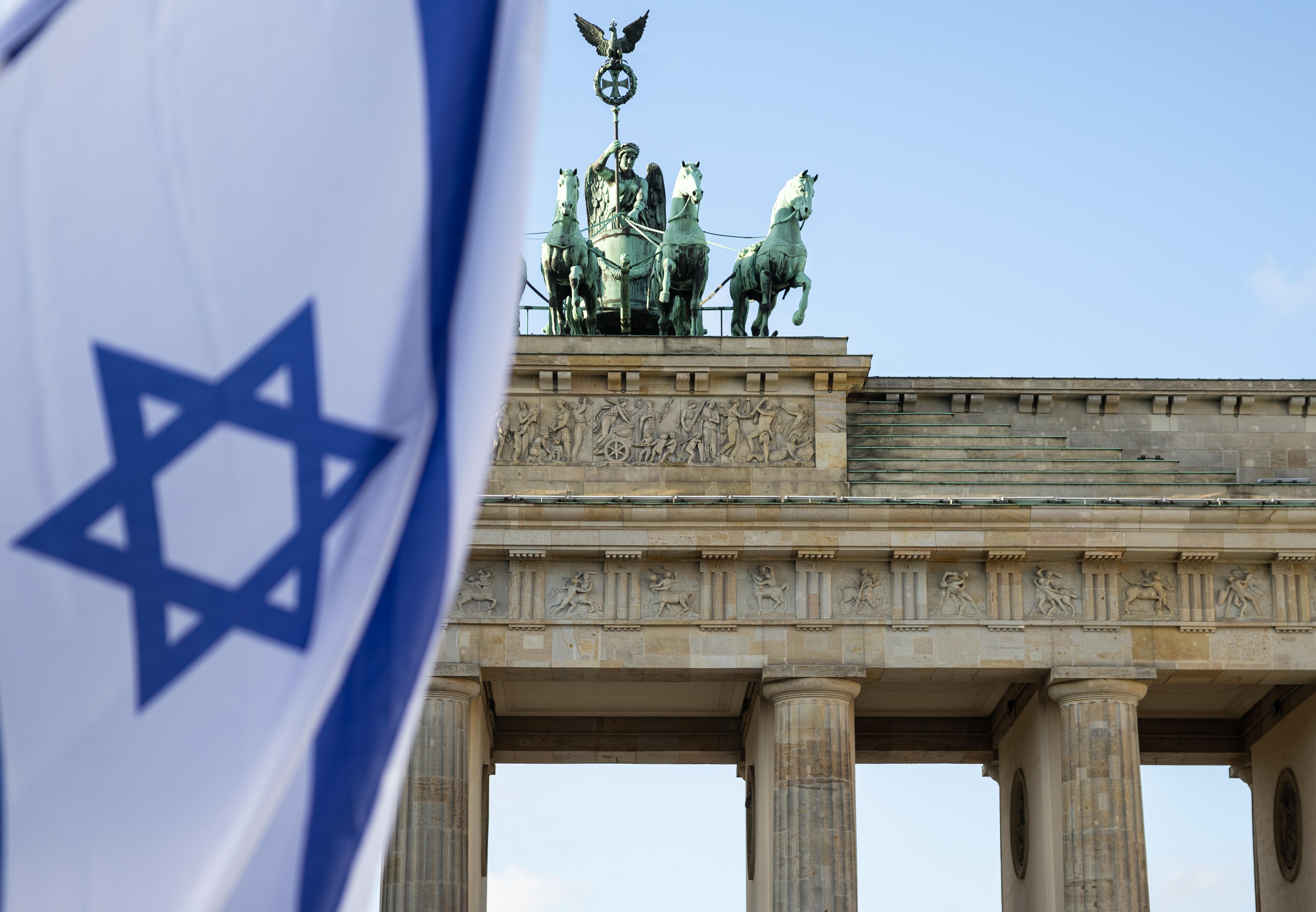 In Dänemark wurde ein Mann festgenommen, der im Verdacht steht, Anschläge auf jüdische Einrichtungen in Berlin vorbereitet zu haben