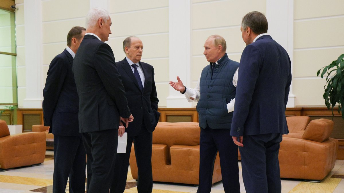 Kritik an Putins Verboten: "Situation äußerst gefährlich"