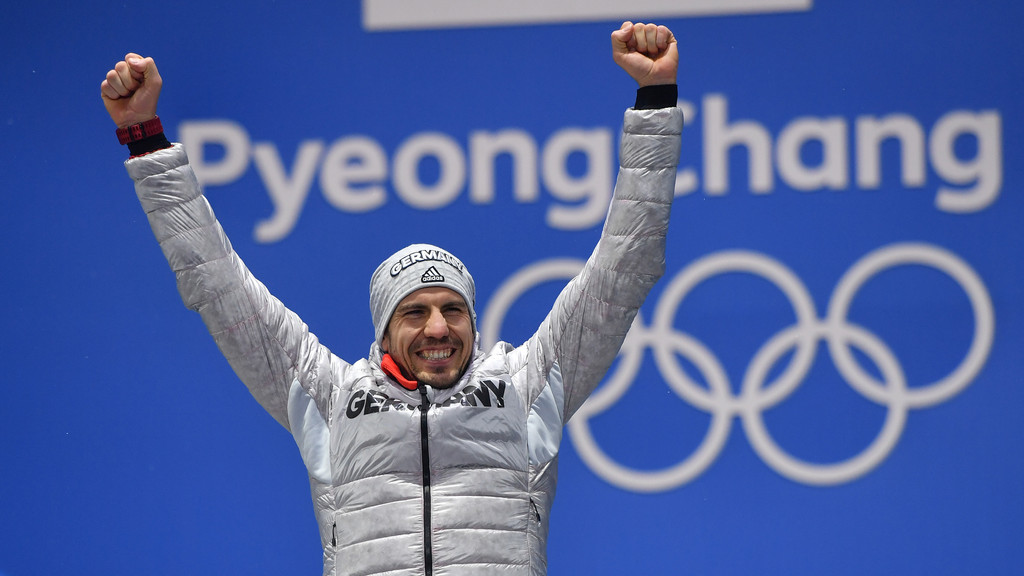 Arnd Peiffer jubelt in Pyeongchang über seine Goldmedaille