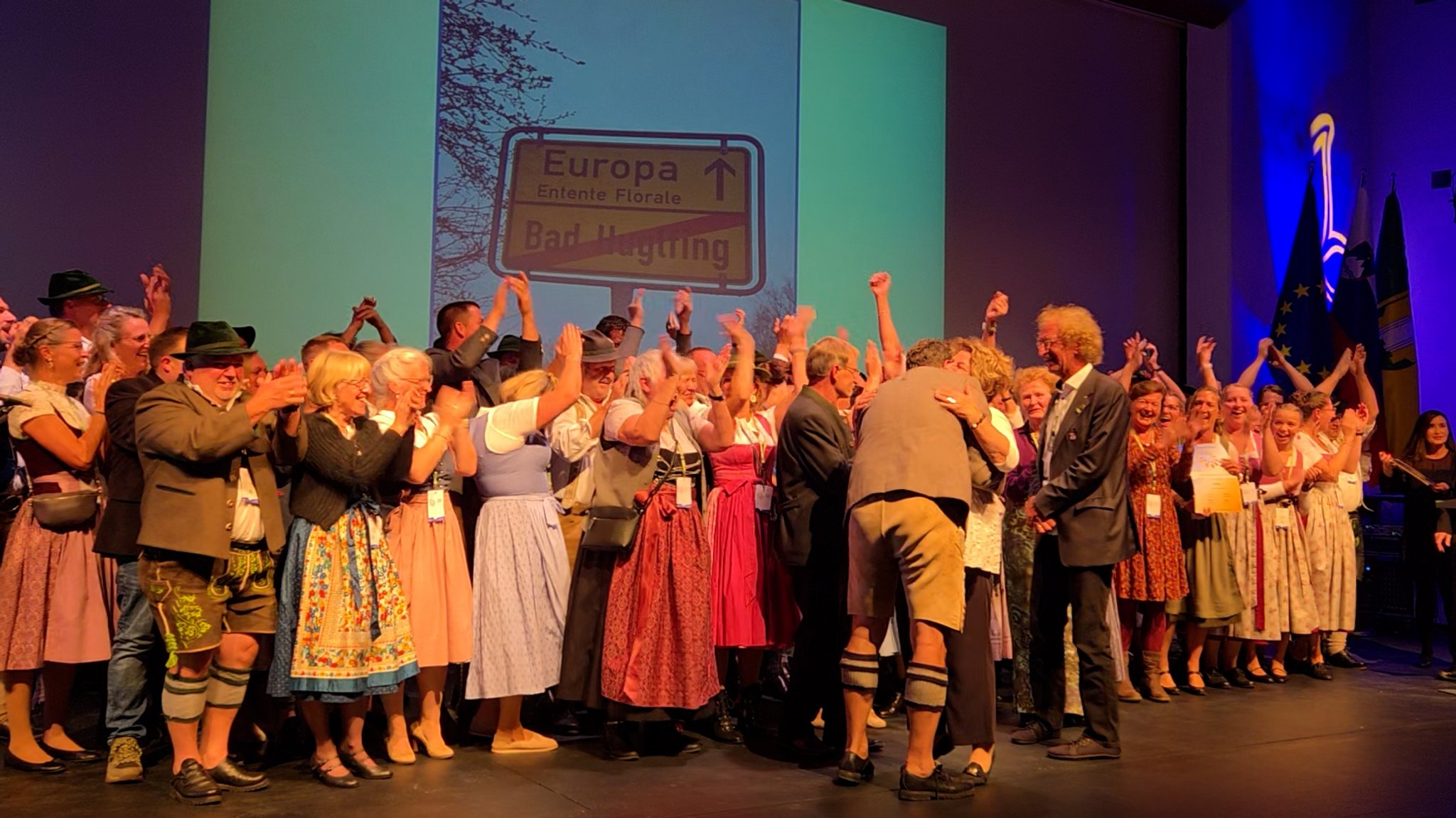 Die Huglfinger feiern sich - sie sind das schönste und lebenswerteste Dorf in Europa 2025.