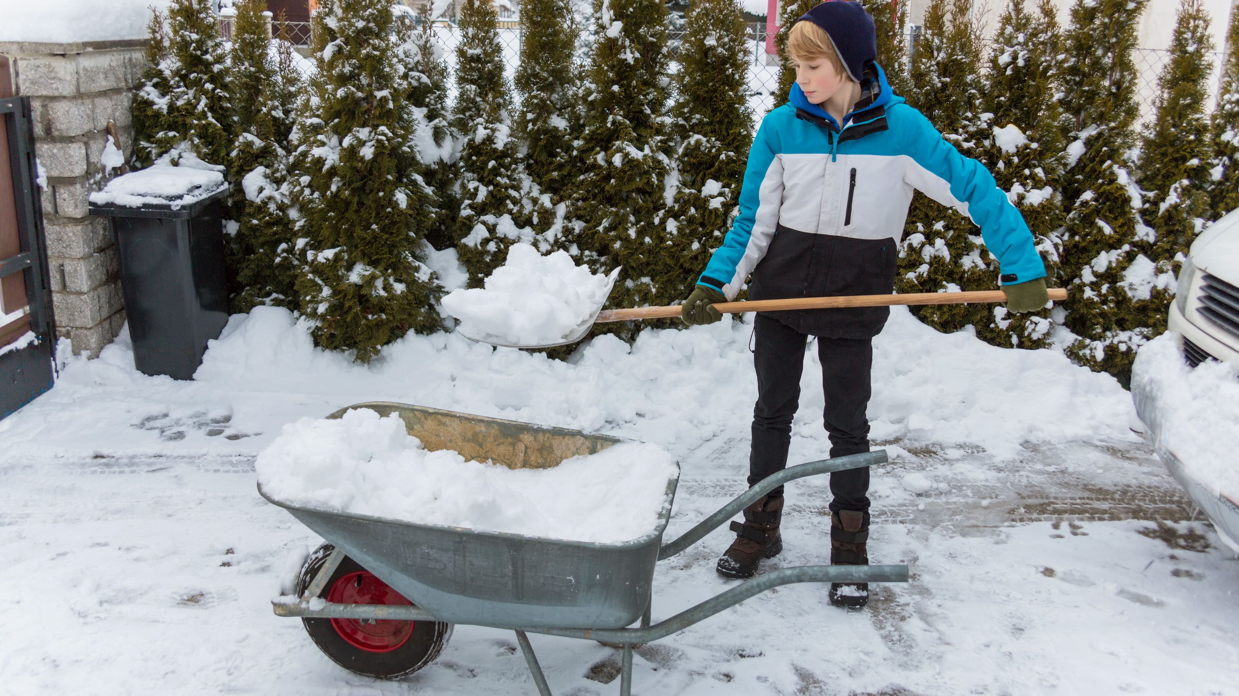 Nicht ausrutschen: Wann müssen Schnee und Eis geräumt ...