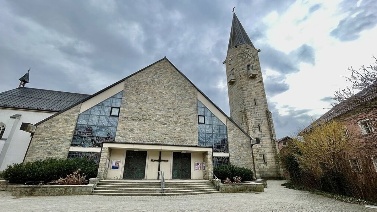 Streit um Pfarrer in Hauzenberg: Bischof bittet um Deeskalation