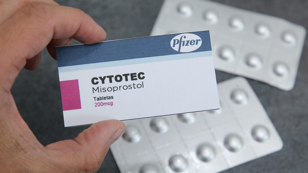 Seit über einem Jahr herrscht eine Kontroverse über den Umgang mit dem Medikament Cytotec im Kreißsaal.