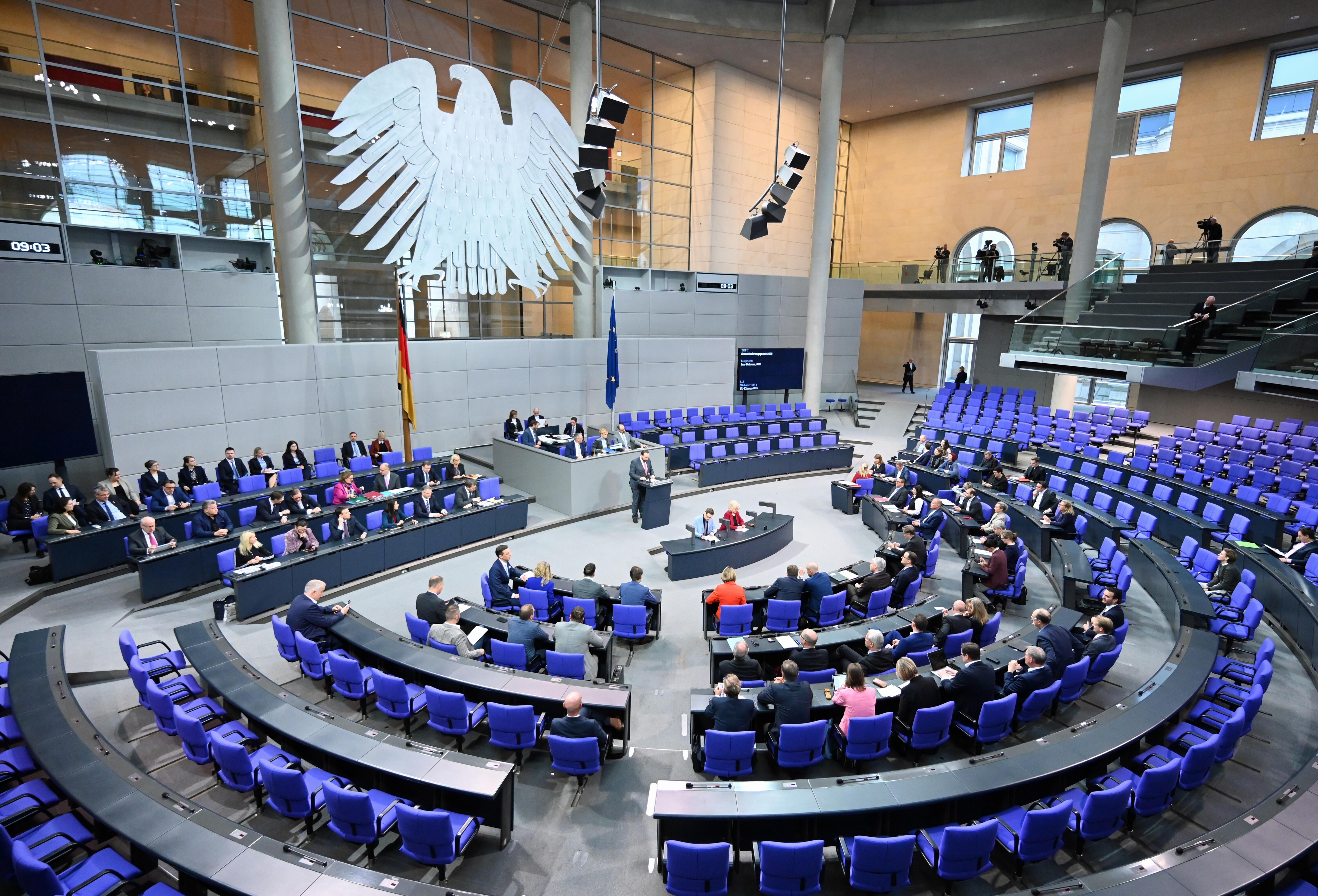 Das Plenum in der 47. Plenarsitzung der 21. Legislaturperiode im Deutschen Bundestag