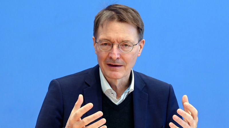 Bundesgesundheitsminister Karl Lauterbach (SPD) am 25.2.2022