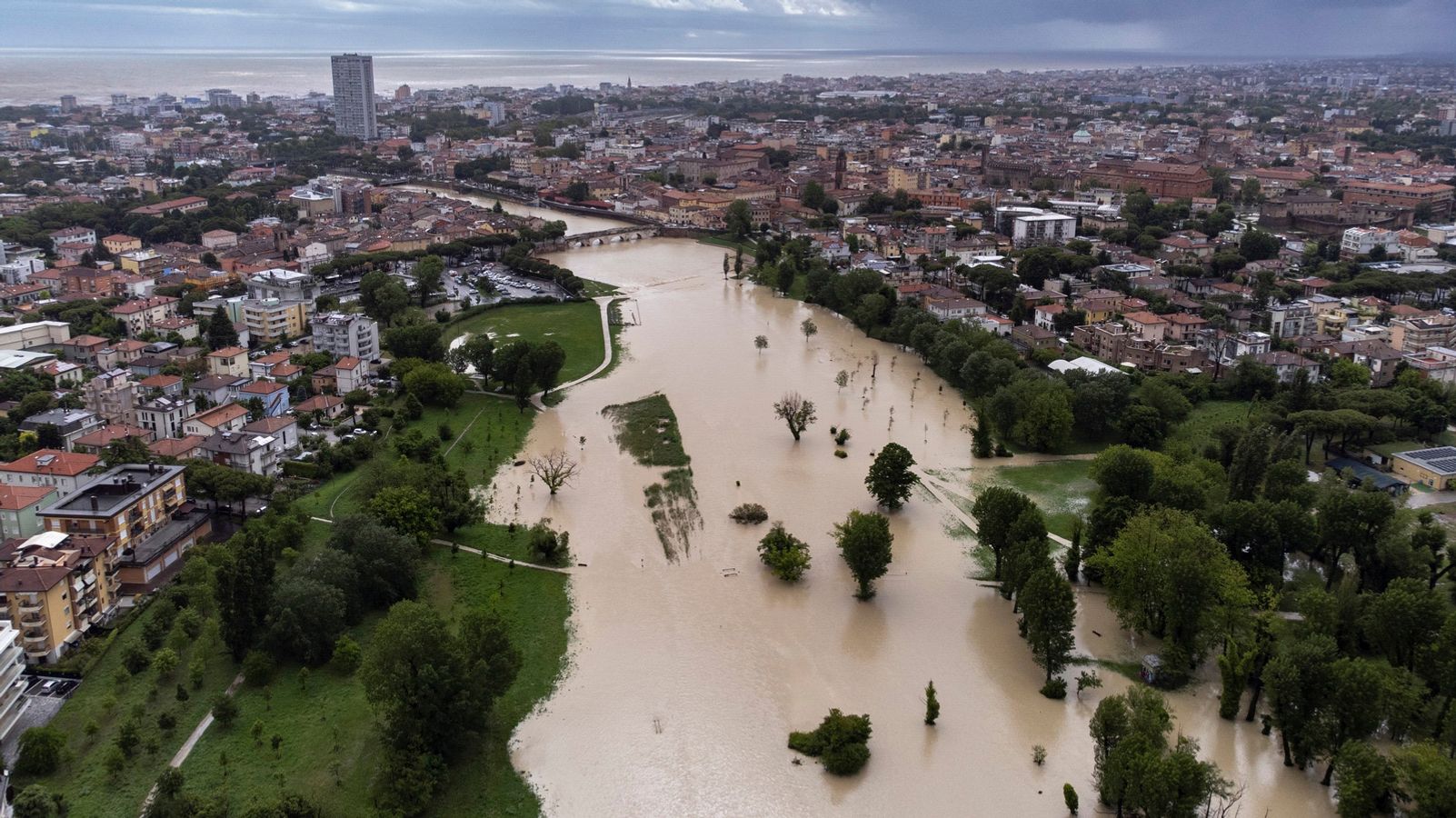 Tempeste: Perché questi temporali colpiscono così spesso il Nord Italia in questo periodo