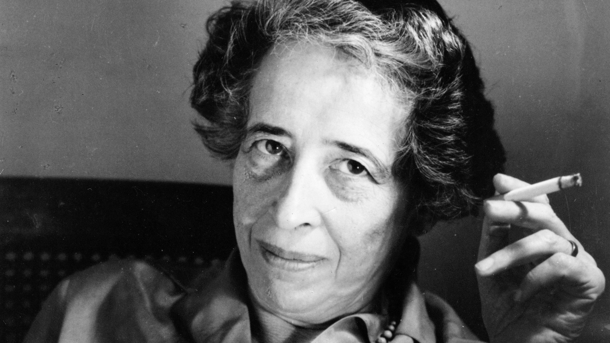 Die Publizistin und Politische Theoretikerin Hannah Arendt | Bild: picture-alliance / /HIP | Jewish Chronical Die Publizistin und Politische Theoretikerin Hannah Arendt