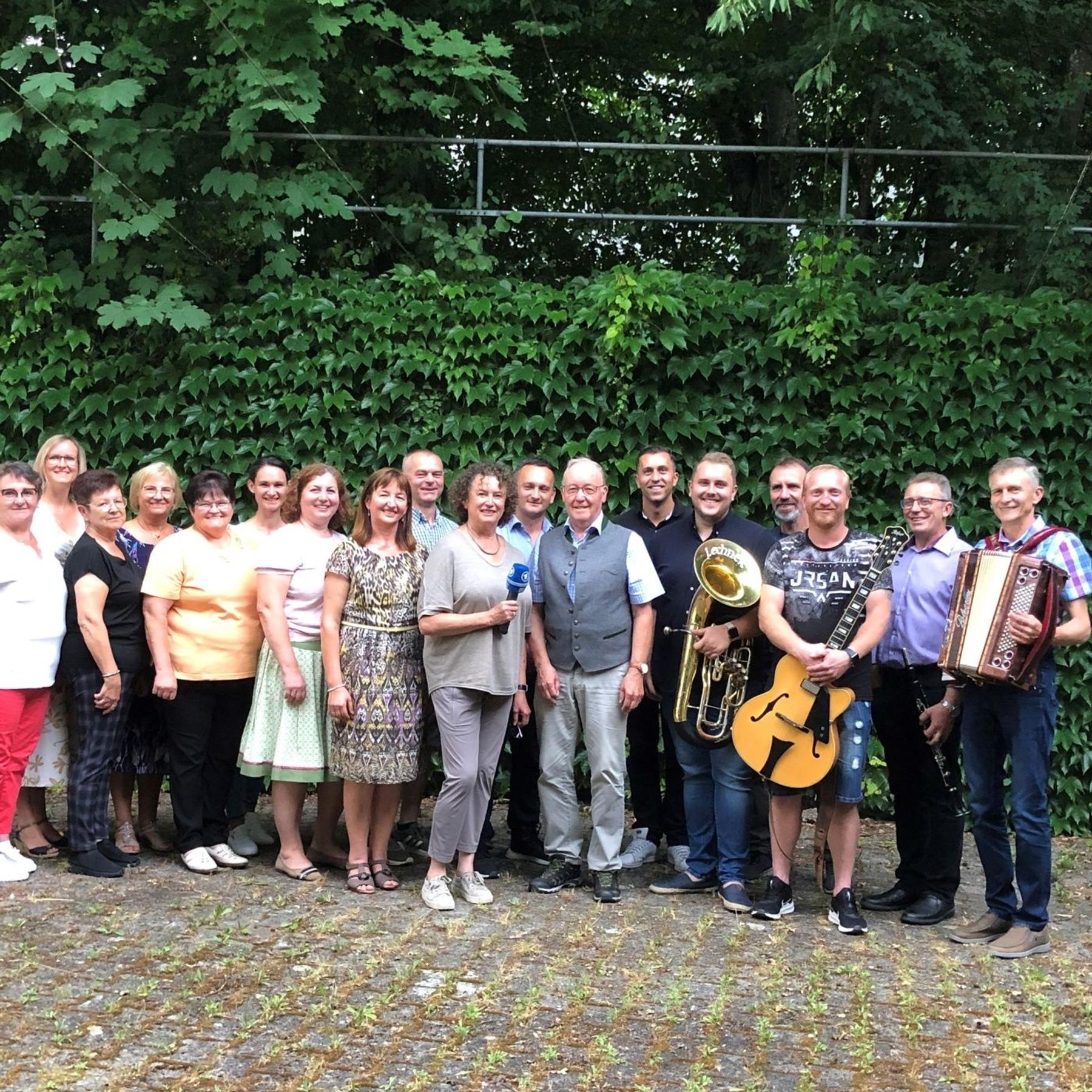 Servus! Musik und Gäste