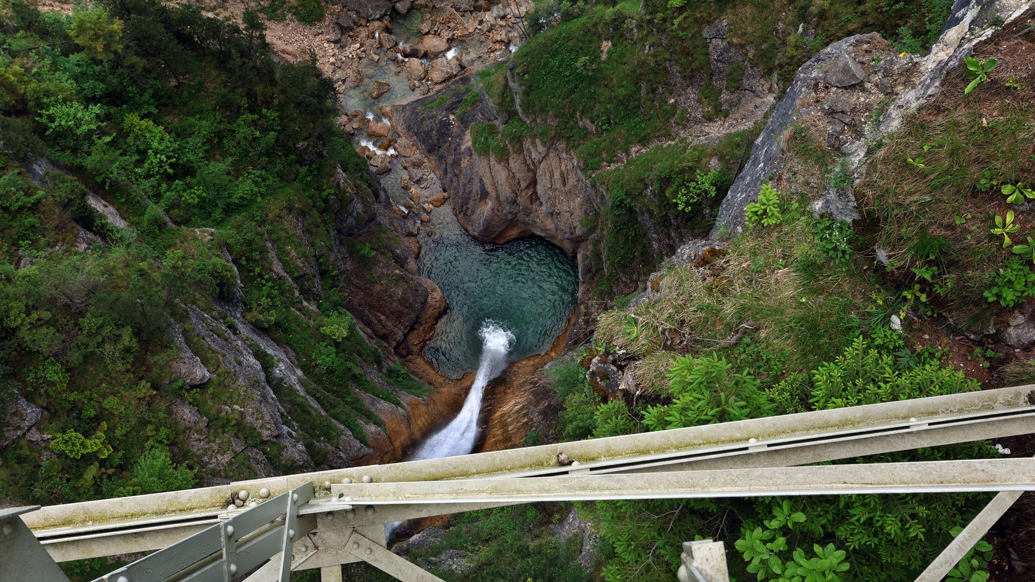 Blick von der Marienbrücke in die Pöllatschlucht