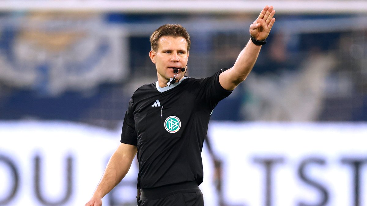 Schiedsrichter Felix Brych: Bundesligarekord macht ihn stolz