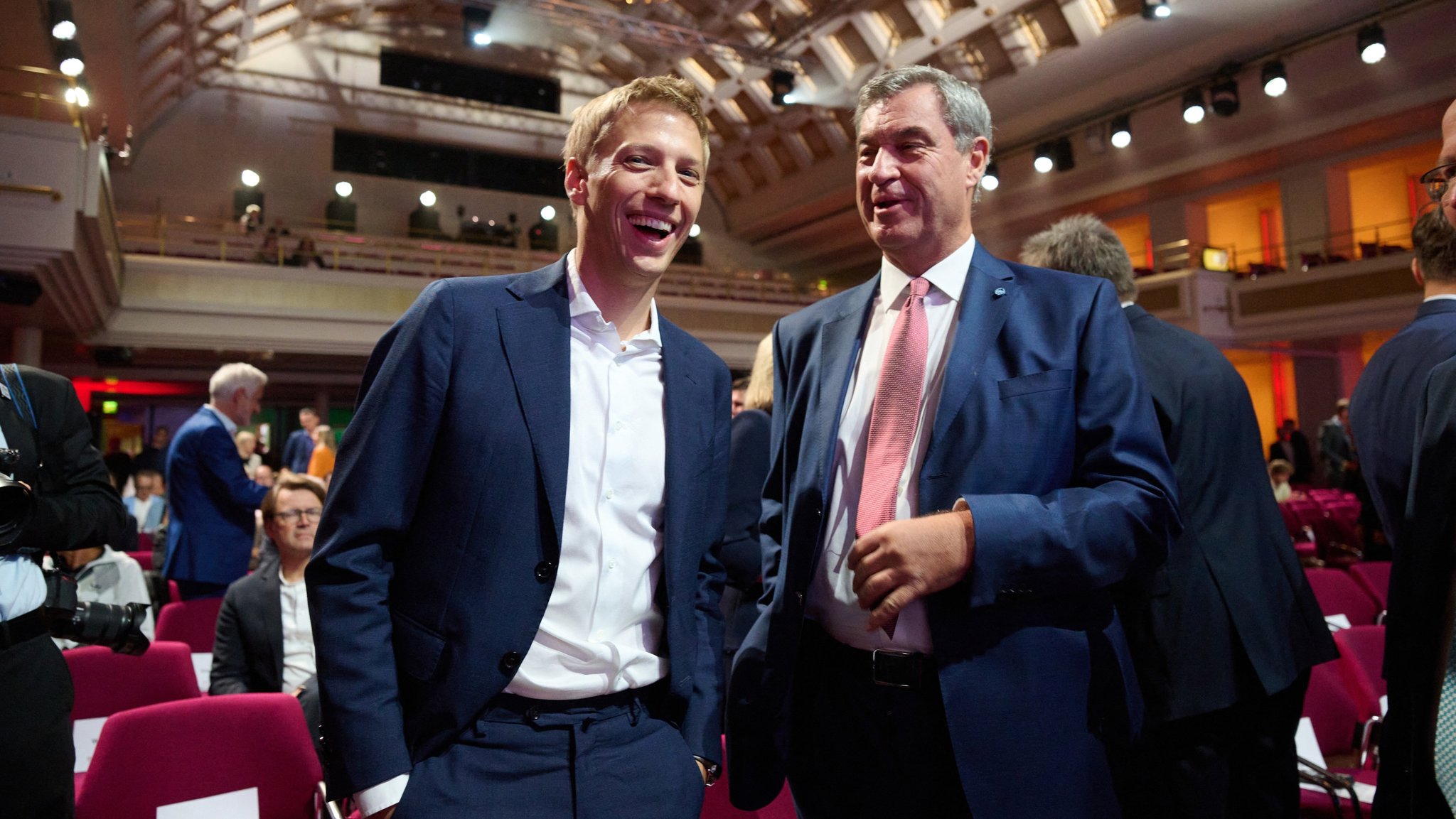 Münchens Oberbürgermeister Dominik Krause und Ministerpräsident Markus Söder