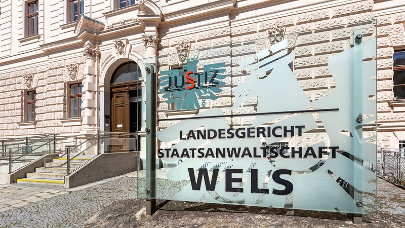 Landesgericht und Staatsanwaltschaft Wels, Oberösterreich, Österreich | Bild: picture alliance / CHROMORANGE | Weingartner-Foto Landesgericht und Staatsanwaltschaft Wels, Oberösterreich, Österreich