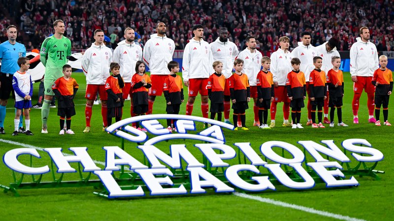 FCB-Spieler in der Champions League | Bild: picture-alliance/dpa FCB-Spieler in der Champions League