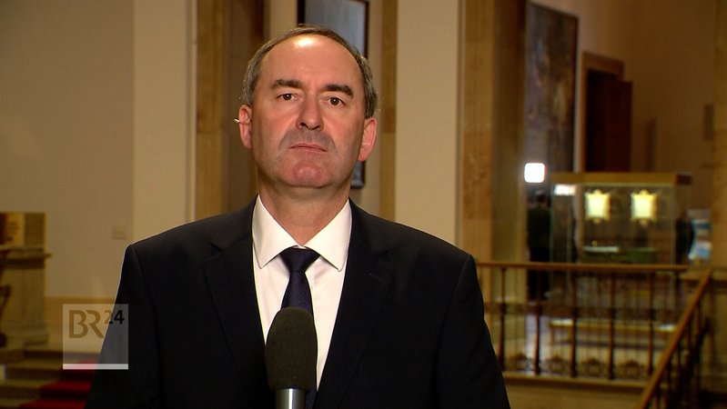 Hubert Aiwanger im Gespräch mit BR24 | Bild: BR Hubert Aiwanger im Gespräch mit BR24