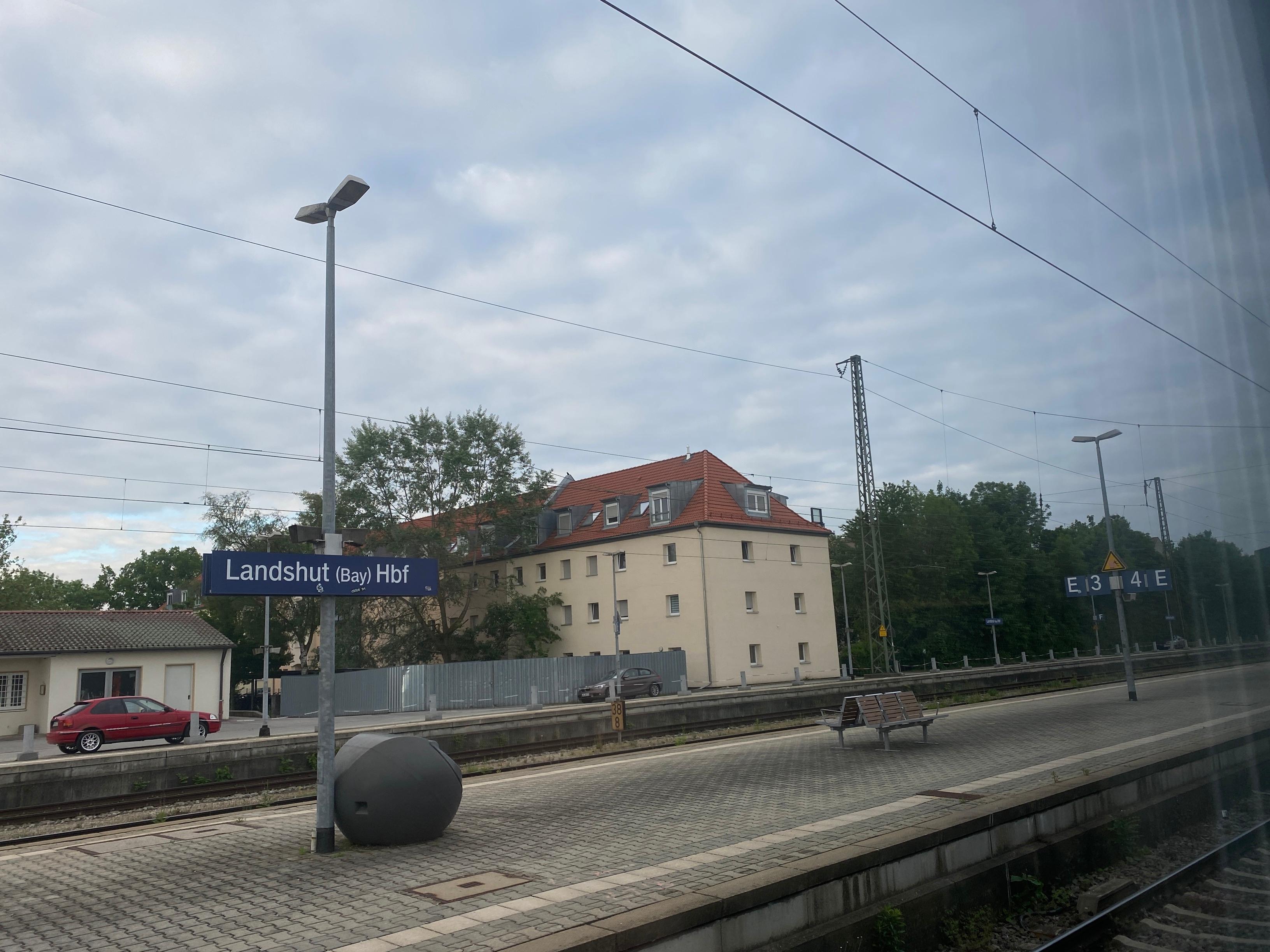 Der Landshuter Hauptbahnhof am Donnerstag