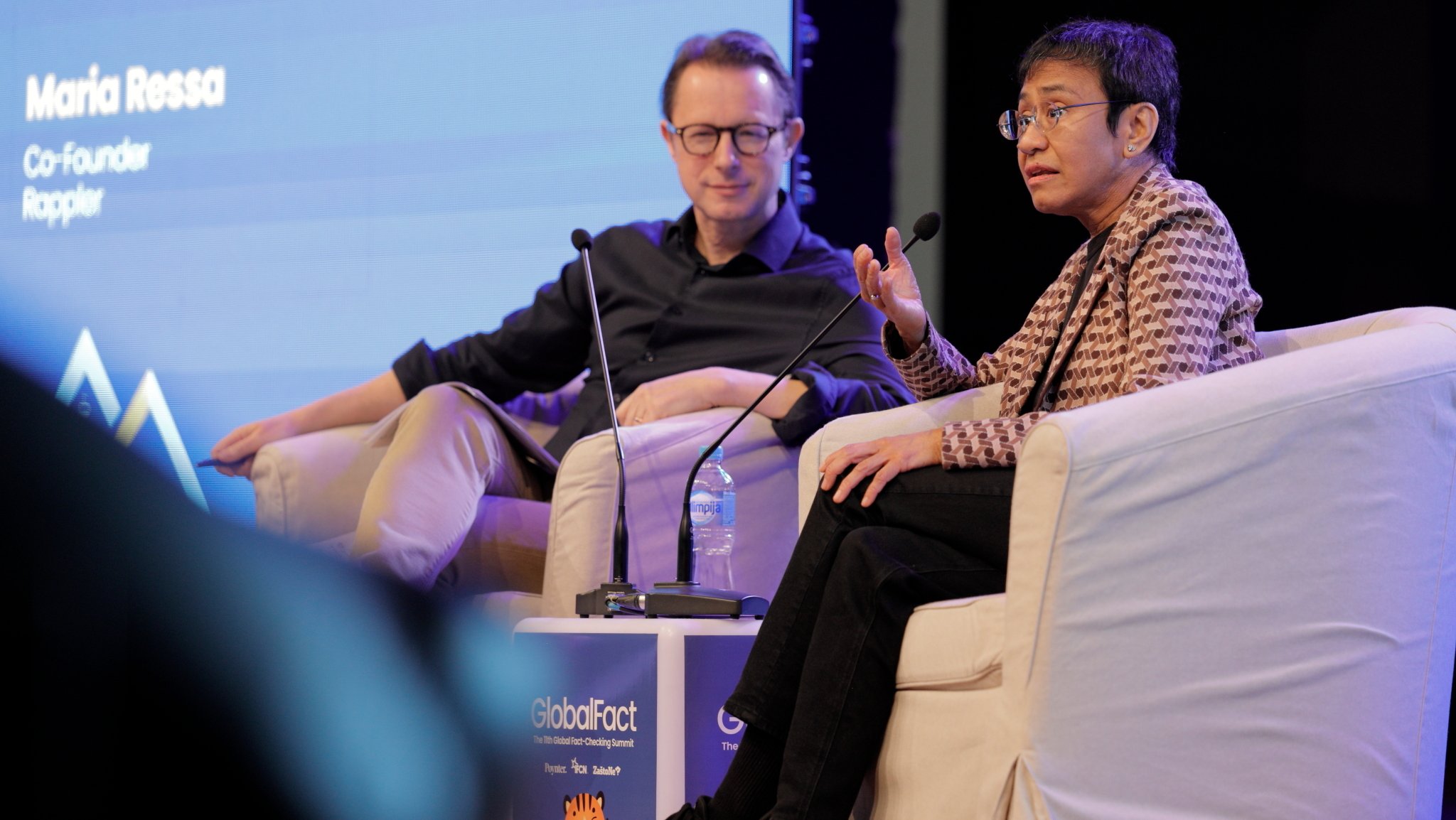 Friedensnobelpreisträgerin und “Rappler”-Mitgründerin Maria Ressa auf der GlobalFact. 