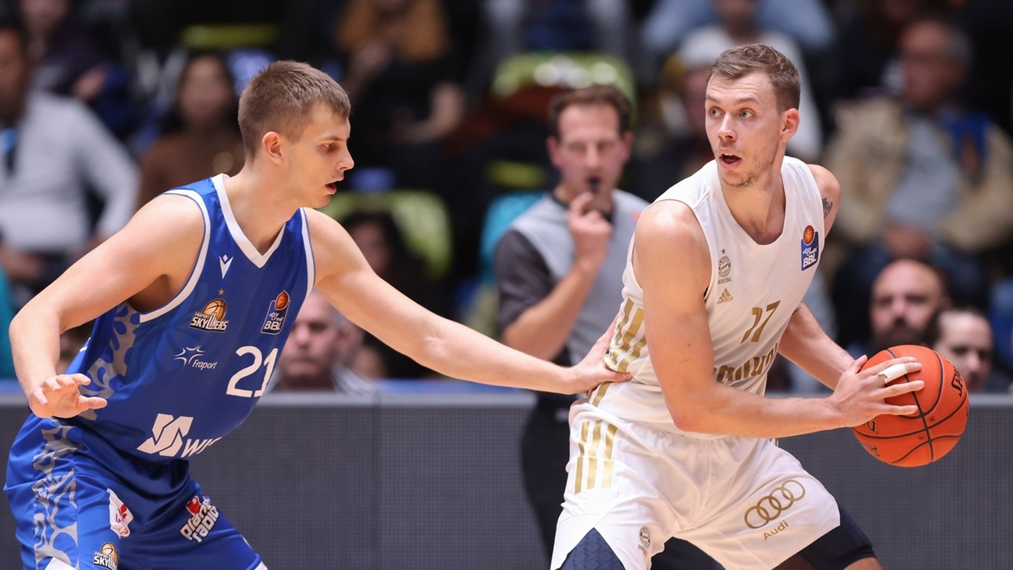 Spielszene Fraport Skyliners - FC Bayern Basketball