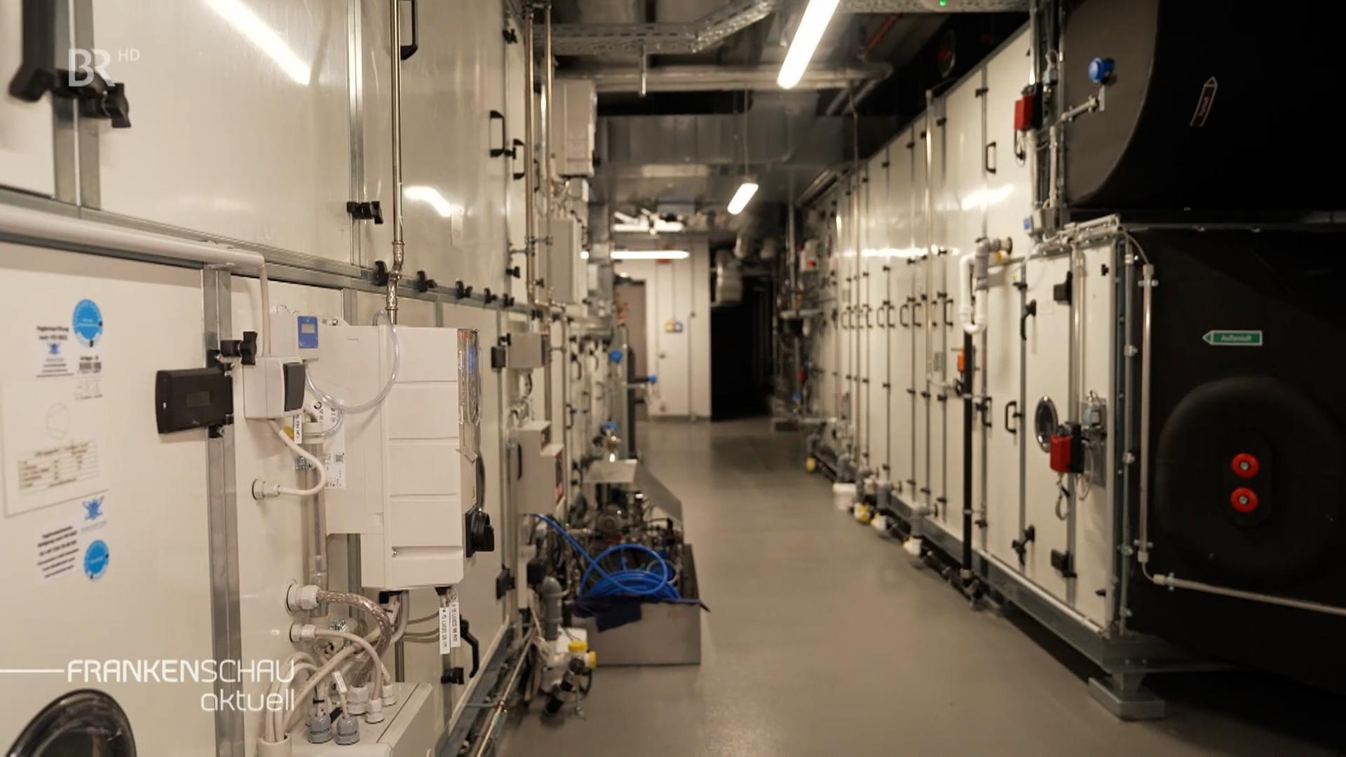 Der Technikraum im Tiefdepot des Germanischen Nationalmuseums