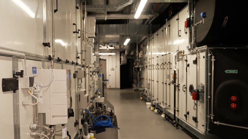 Der Technikraum im Tiefdepot des Germanischen Nationalmuseums | Bild: BR Der Technikraum im Tiefdepot des Germanischen Nationalmuseums