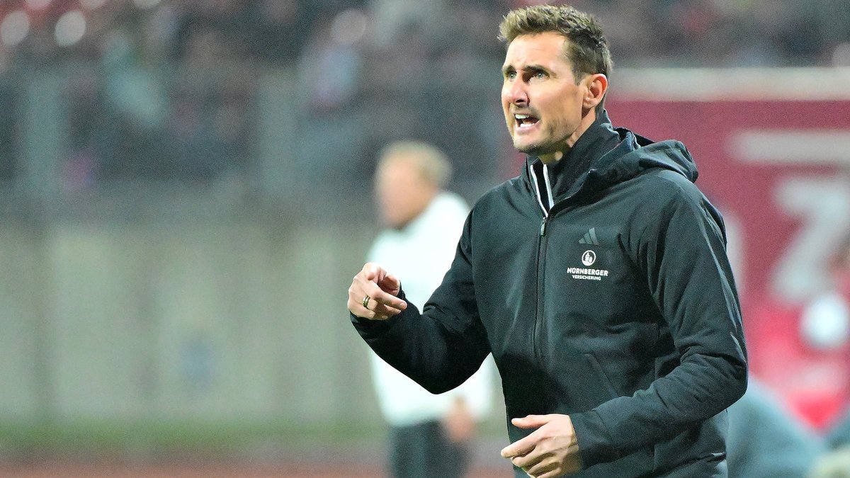 "Von der 1 bis 11 gut besetzt": Klose warnt vor Düsseldorf