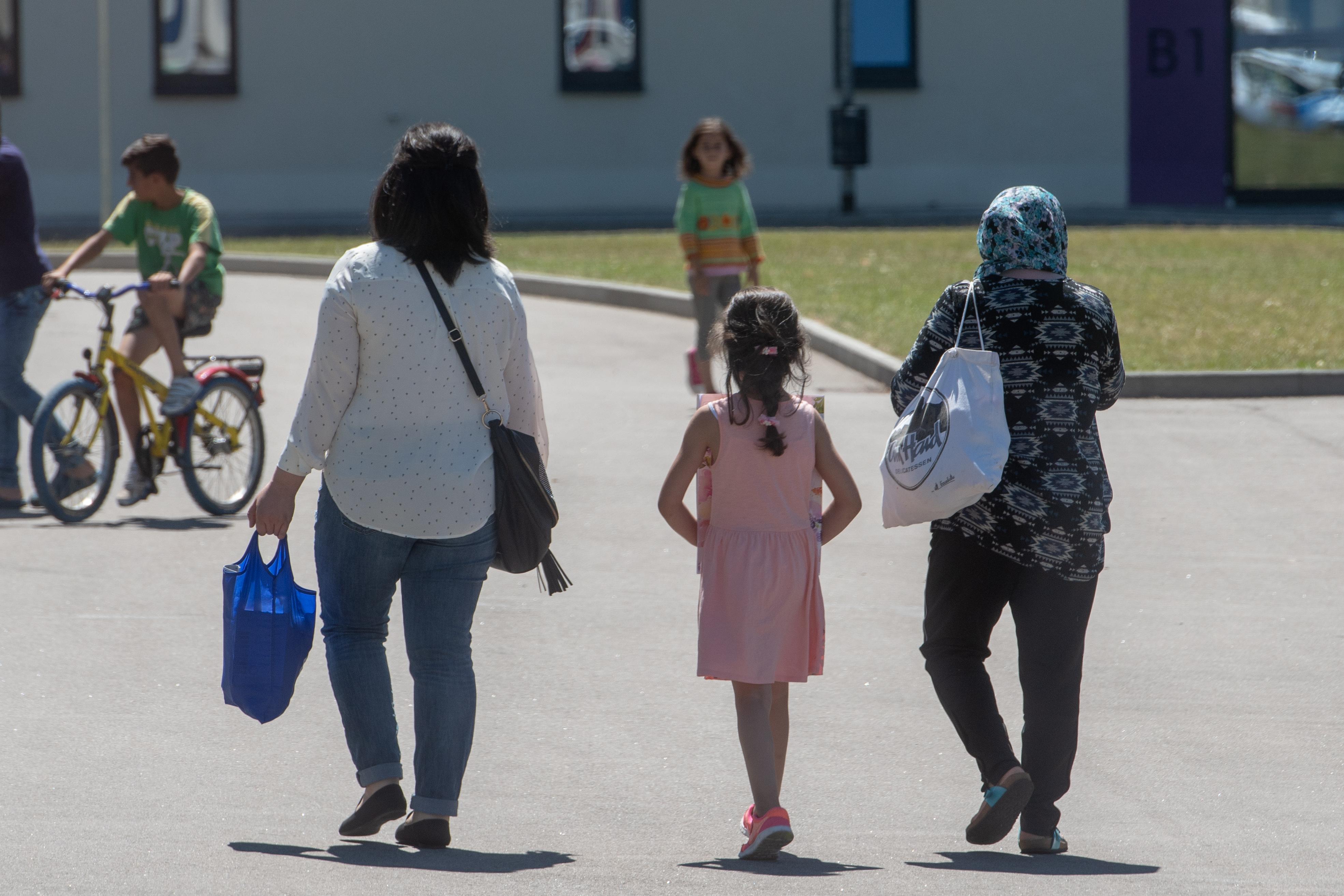 Frauen und Kinder in einer bayerischen Erstaufnahmeeinrichtung (Symbolbild)