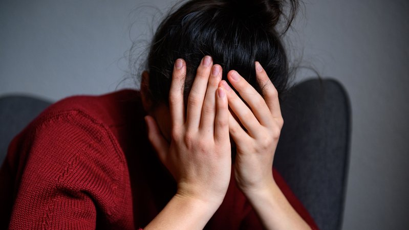 (Symbolbild) Laut einer aktuellen Umfrage empfinden Menschen immer mehr Stress. | Bild: dpa-Bildfunk/Jonas Walzberg (Symbolbild) Laut einer aktuellen Umfrage empfinden Menschen immer mehr Stress.