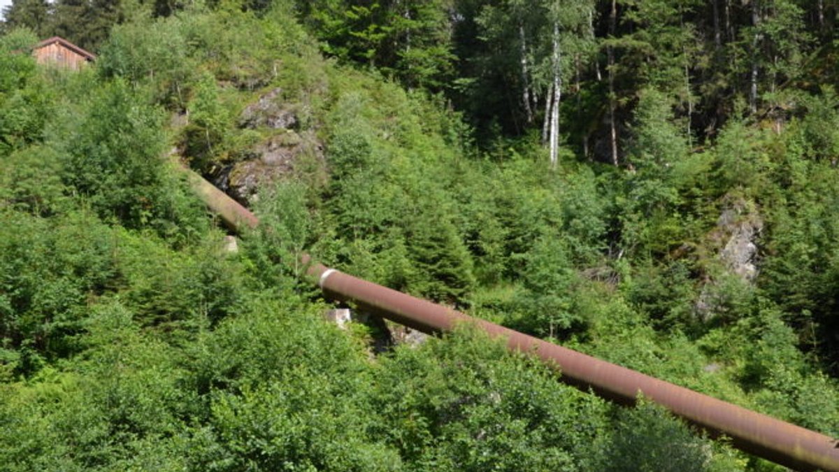 Druckrohrleitung des Wasserkraftwerks Luisenfels in Spiegelau